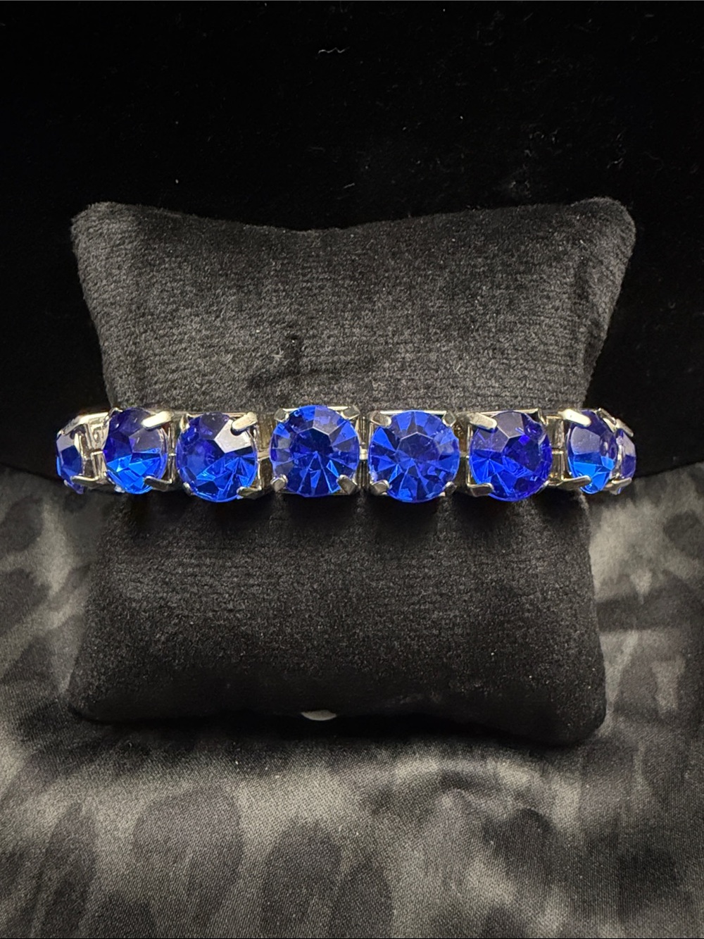 Blue Crystal stretch Bracelet